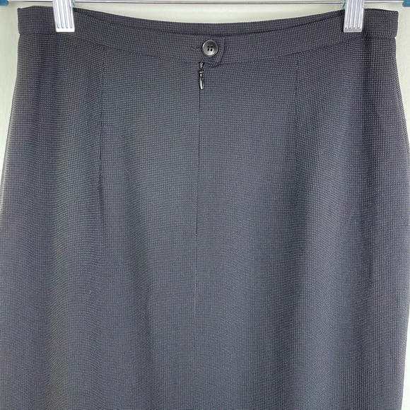 Max Mara Virgin Wool Pencil Skirt, Midi, Black, US Size 10/Medium, Made in Italy - Picture 7 of 10